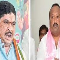 పోన్నం వర్సెస్ గంగుల