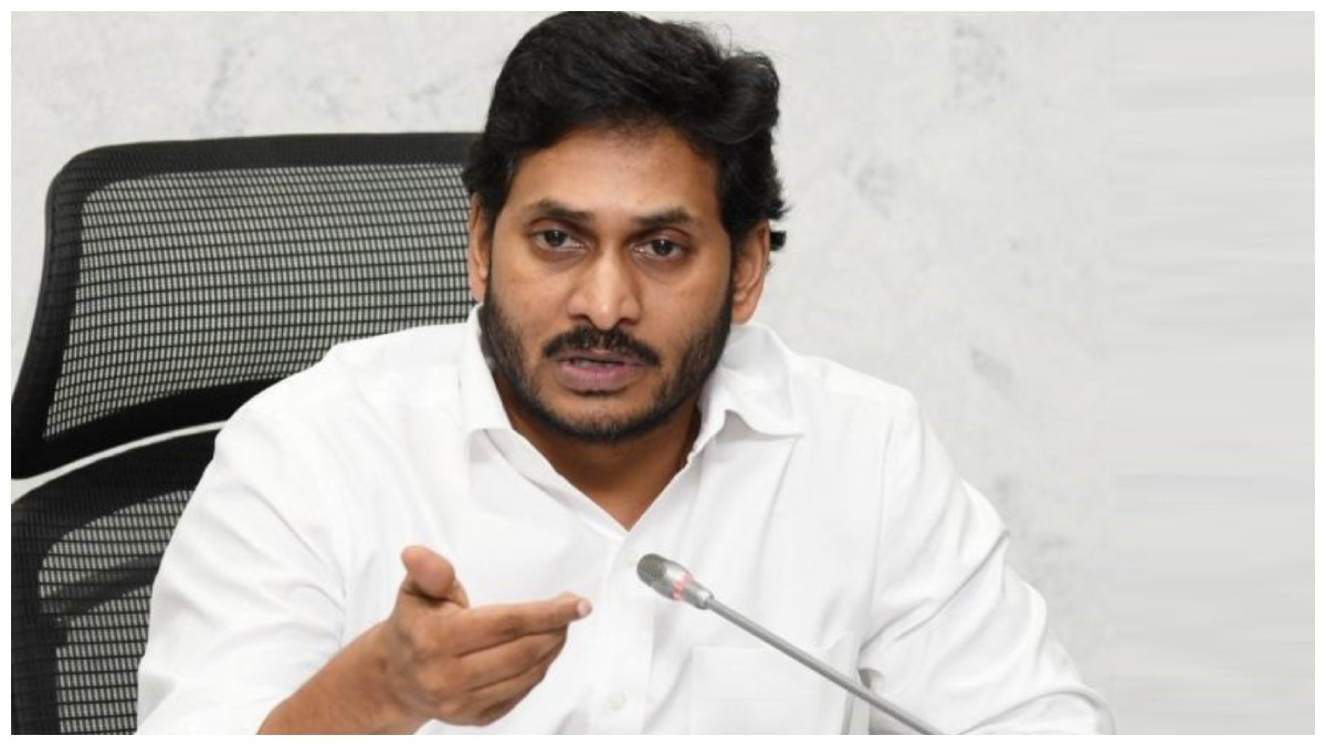 నివేదికలు ఆధారంగానే టిక్కెట్లు