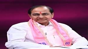 అర్ధం కానీ గులాబీ బాస్ వ్యూహం