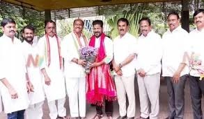  కాంగ్రెస్ లో చేరిన ఎమ్మెల్యే బండ్ల కృష్ణమోహన్ రెడ్డి