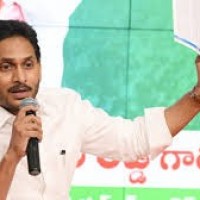 అయినా... ఇంకా మారలేదా... జగన్ తీరుపై సొంత పార్టీలో గుసగుసలు