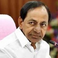 ముప్పేట సమస్యలతో గులాబీ బాస్