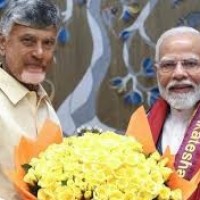 నిధులండి...బాబు నిధులు...