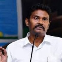 పీవీ సునీల్ పై కేసు