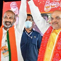 బీజేపీలో డైలమాకు  హైకమాండ్ తెర