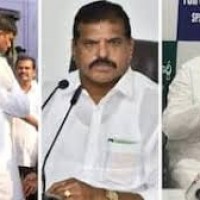 సునామీలో కొట్టుకుపోయిన కుటుంబాలు 