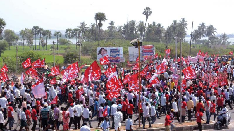 సీపీఎం పాదయాత్ర