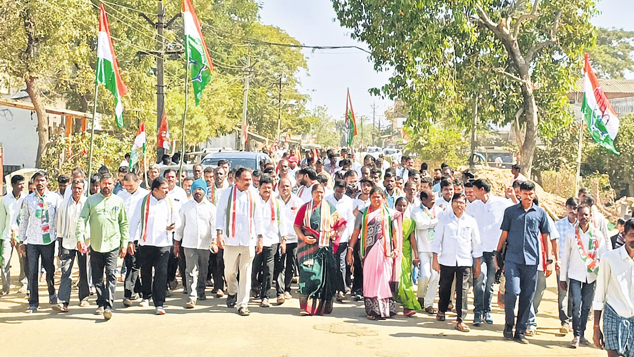 మత విద్వేషాలను రెచ్చగొడుతున్న బీజేపీ