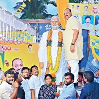 అందరి చూపు....  ఆ నియోజకవర్గాల వైపే...