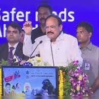 మాతృభాషను మర్చిపోవద్దు వెంకయ్య నాయుడు