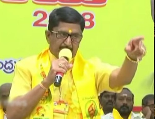 మురళీ మోహన్ సైలెంట్ వెనుక