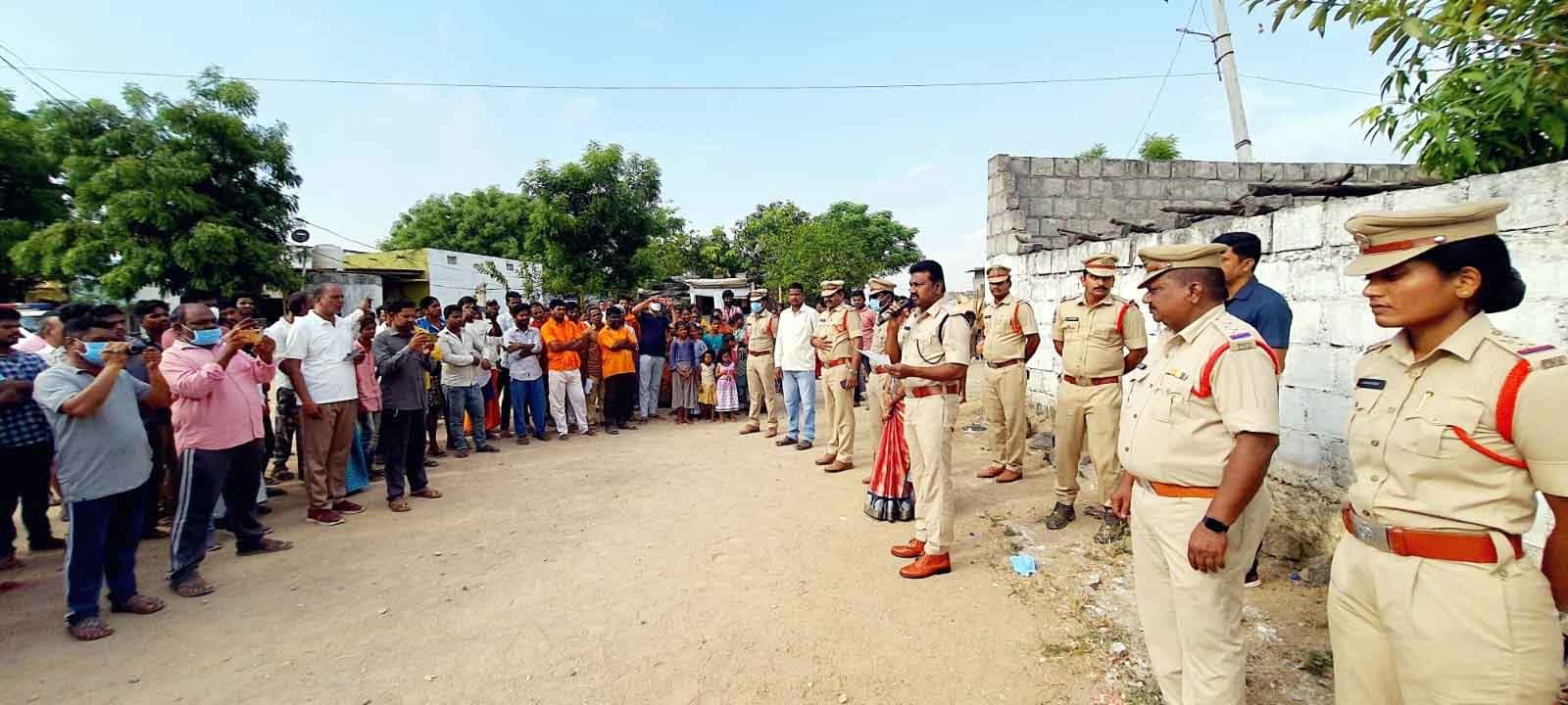 స‌రైన‌ పత్రాలు లేని 89 బండ్లు సీజ్..