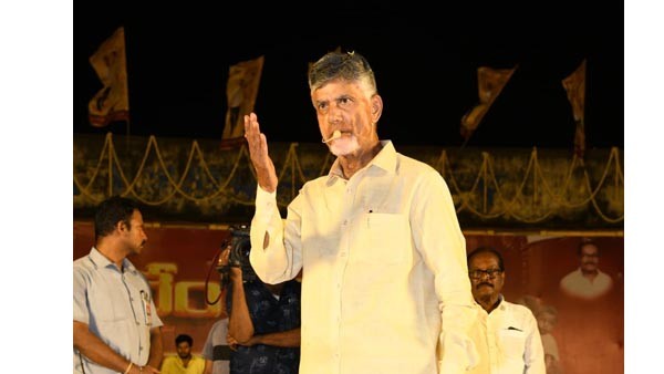 మూడు మీటింగ్ లు... ఆరు మాటలు