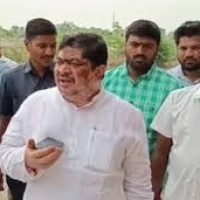 హుస్నాబాద్ లో మంత్రి పొన్నం పర్యటన