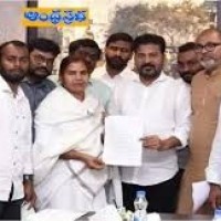 రేవంత్ ను కలిసిన రోహిత్ తల్లి