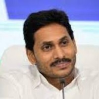 వైసీపీకి మూసుకుపోతున్న దారులు