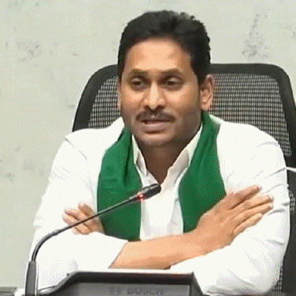 కుదేలవుతున్న కదలరా...