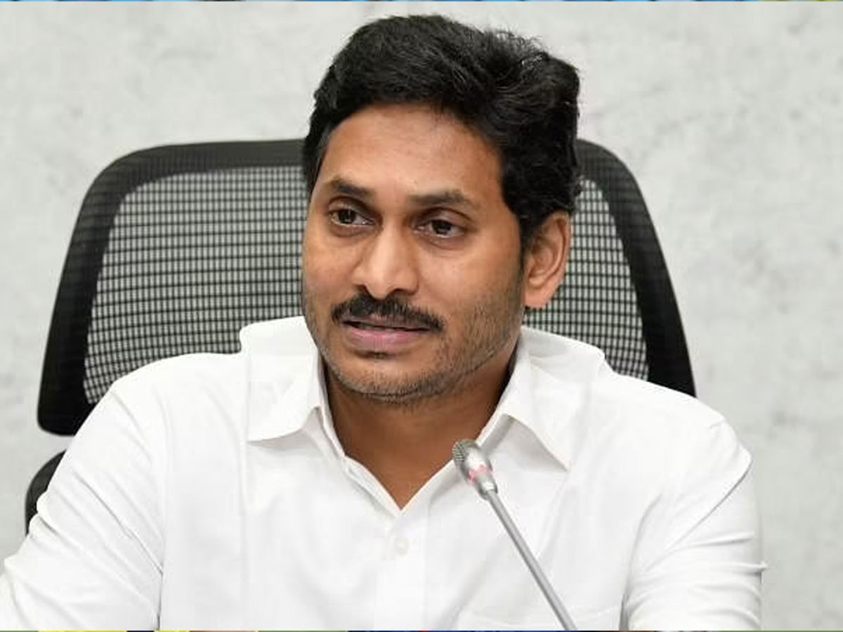 భారీ వర్షాలపై సీఎం సమీక్ష