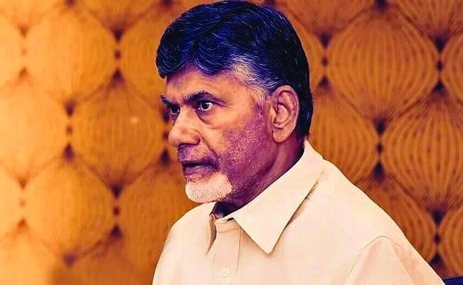 బాబును వెంటాడుతున్న కేసులు