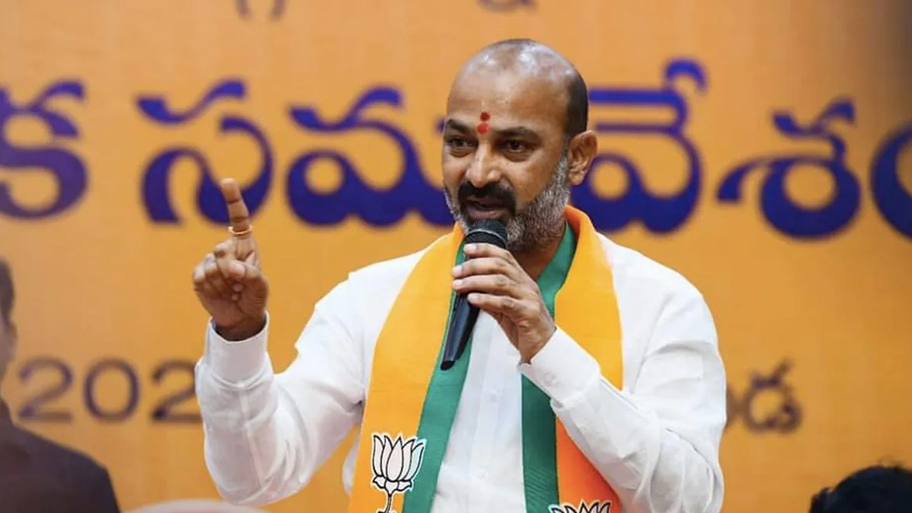 ధరణి తప్పుల తడకని నువ్వే చెప్పుకున్నవ్ కదా....