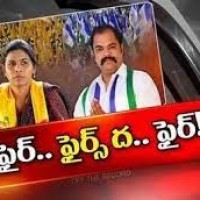 ఆళ్లగడ్డలో స్ట్రీట్ ఫైట్...