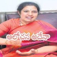 చిన్నమ్మ పోరాటం... మరిదిపై కేసులు.