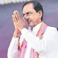 నాలుగు స్థానాల్లో హ్యాట్రిక్ వీరులు