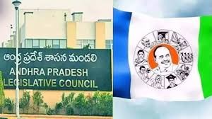 వైసీపీ ఎమ్మెల్సీల సేఫ్ గేమ్