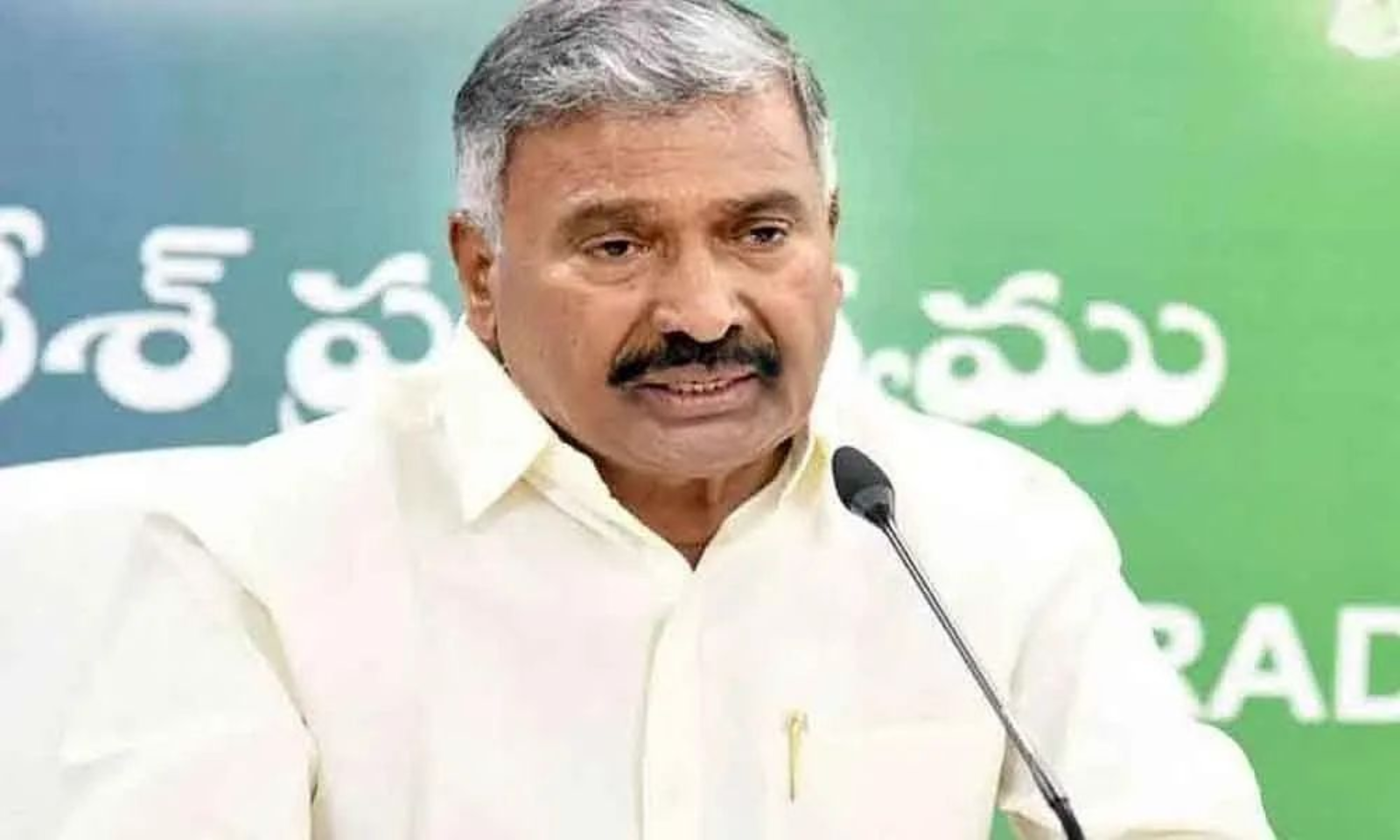 వైకాపా అభ్యర్థి డాక్టర్ సుధా కు లక్షకుపైగా గా ఓట్ల మెజార్టీ తేవాలి రాష్ట్ర మంత్రి పెద్దిరెడ్డి రామచంద్రారెడ్డి