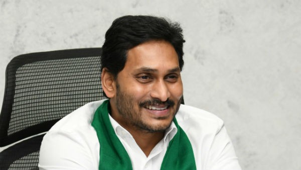 వైఎస్సార్ రైతు భరోసా రెండో విడత కార్యక్రమంలో పాల్గోన్న సీఎం జగన్