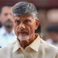 బాబు కంటికి ఆపరేషన్ అవసరం