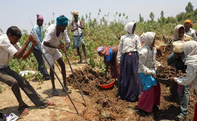 జాతీయ ఉపాధి హామీ పథకం  నిధులకు మోక్షం 