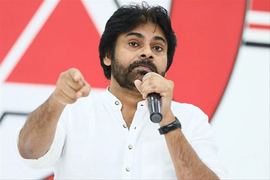  రాజధానిపై కాంగ్రెస్‌, బీజేపీ తమ వైఖరి స్పస్టం చేయాలి: పవన్‌ కల్యాణ్‌