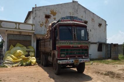 కేంద్ర నిర్ణయంతో... 2400 రైస్ మిల్లుల్ల మూత..?