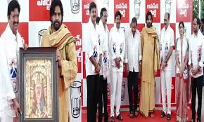 జనసేనలో చేరికలపై వ్యూహాలు 