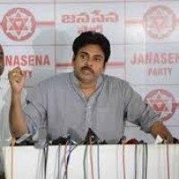 పవన్ పై ఫ్యాన్స్ పార్టీ సాఫ్ట్ కార్నర్