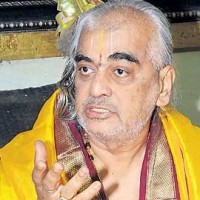 ఢిల్లీలో రమణ దీక్షితులు దీక్ష